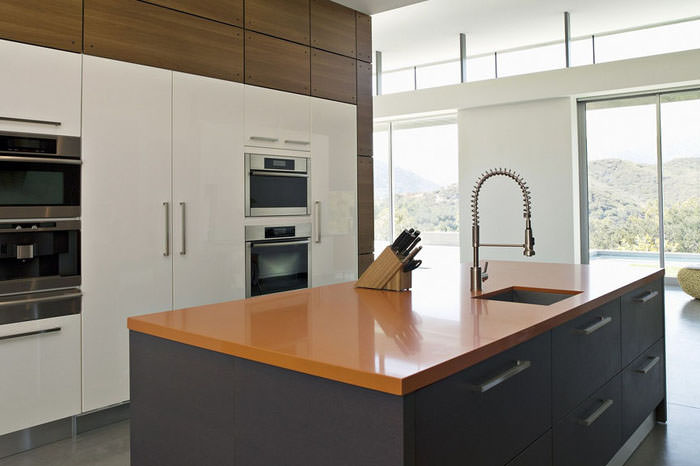 Interior Work AvroKo
